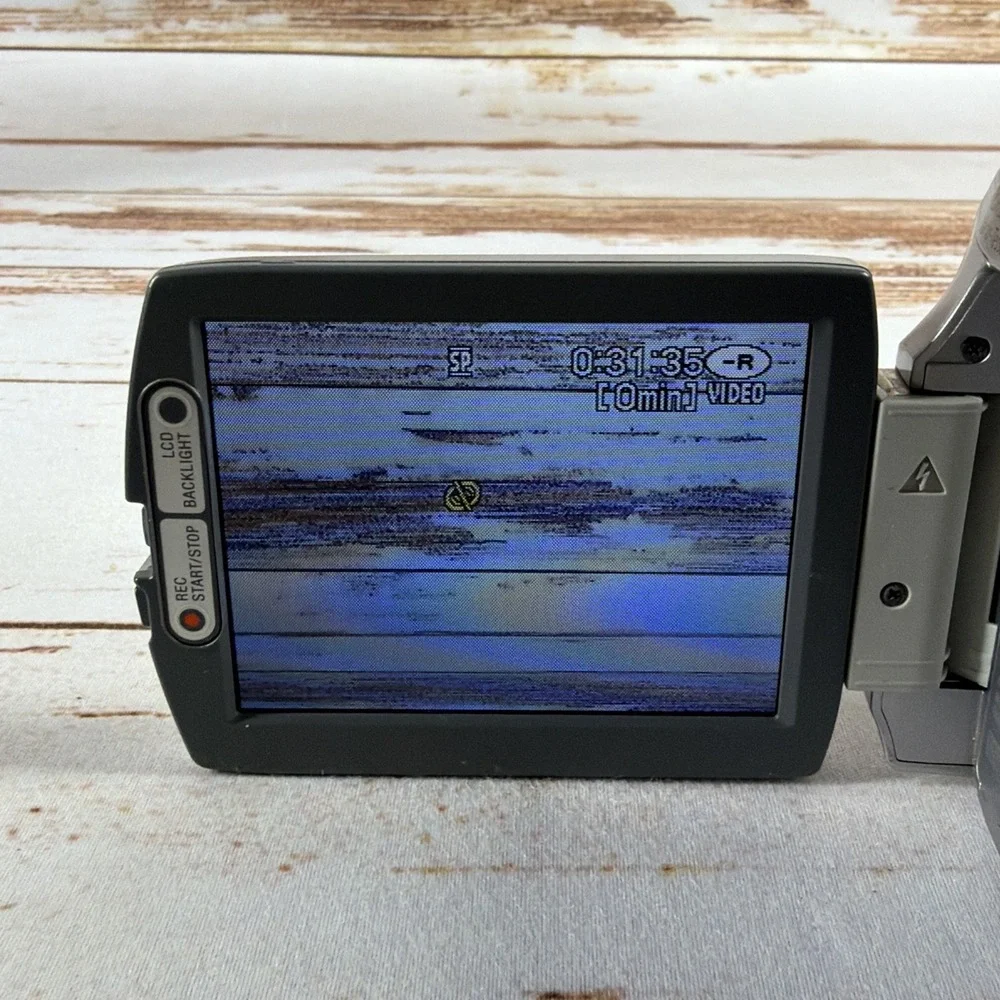 Sony Handycam DCR-DVD103 DVD Camcorder Body ONLY Broken Focus Parts Repair